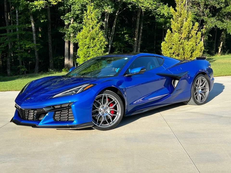 2023 Chevrolet Corvette C8 Z06 - Image 9 of 13