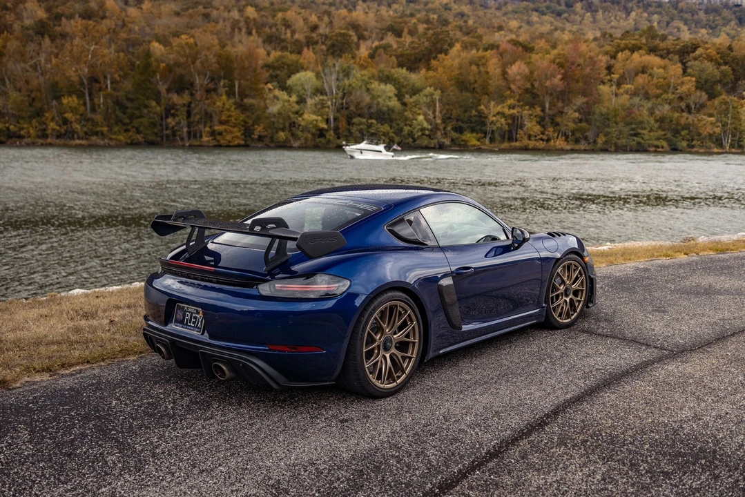 2023 Porsche 718 Cayman GT4 RS - Image 3 of 17