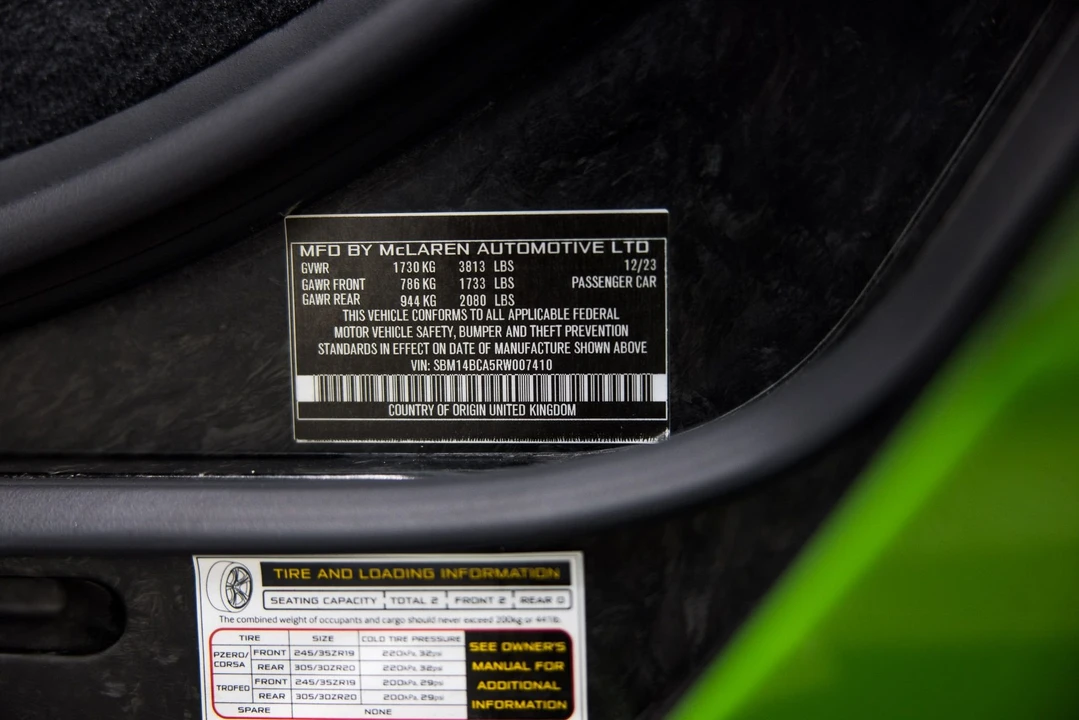 2024 McLaren 750S Spider - Image 19 of 30