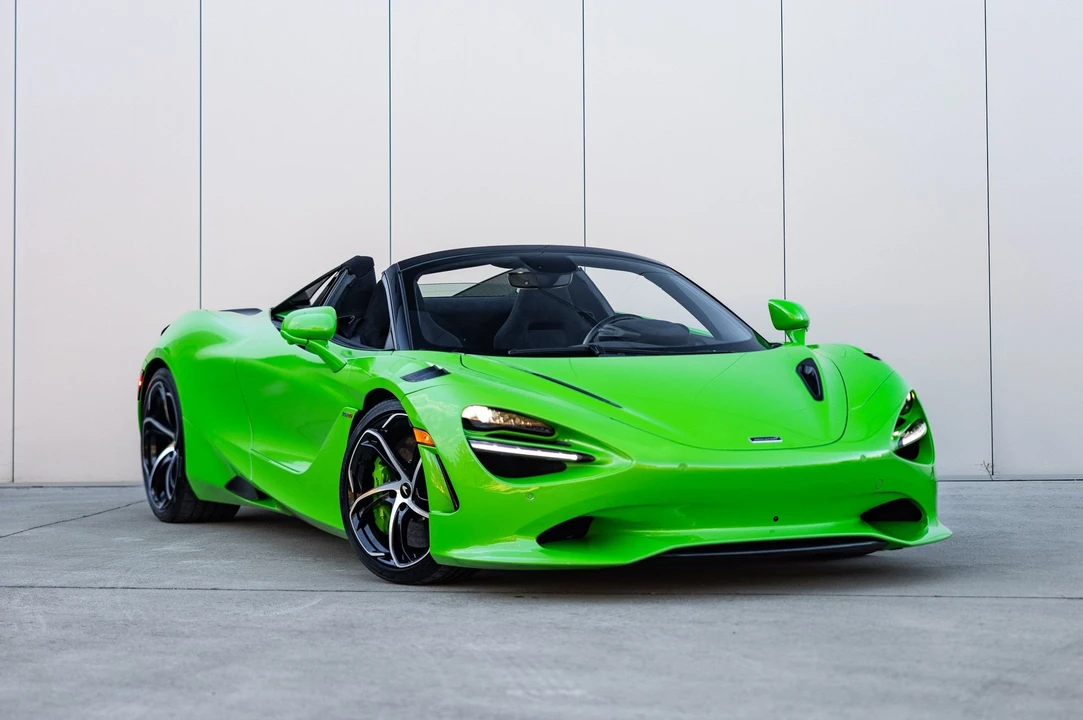 2024 McLaren 750S Spider - Image 4 of 30