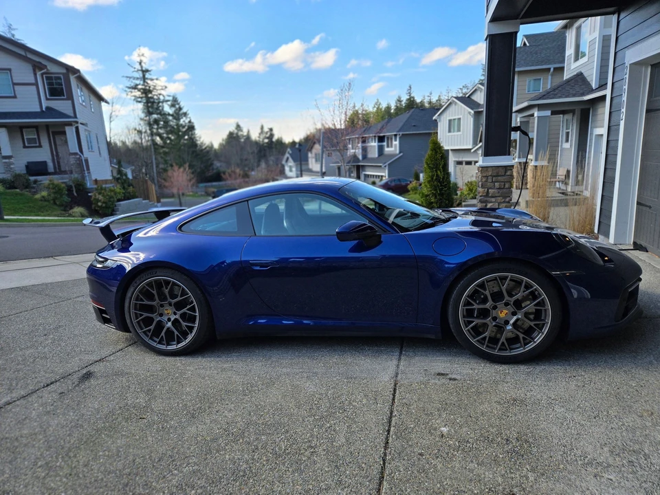 2024 Porsche 992 Carrera S - Image 11 of 31