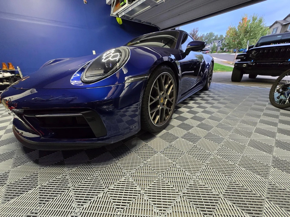 2024 Porsche 992 Carrera S - Image 27 of 31