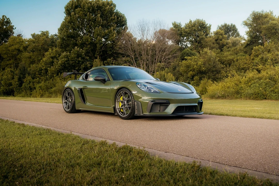 2025 Porsche 718 Cayman GT4 RS - Image 3 of 21