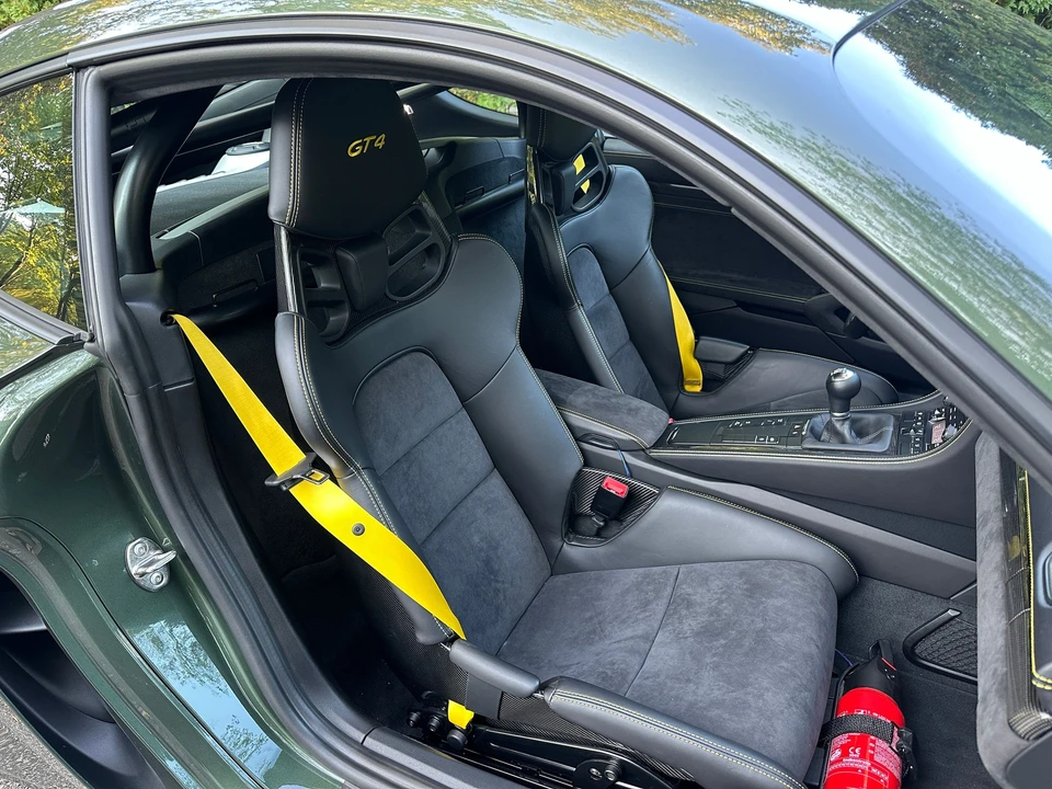 2021 Porsche 718 Cayman GT4 - Image 11 of 19