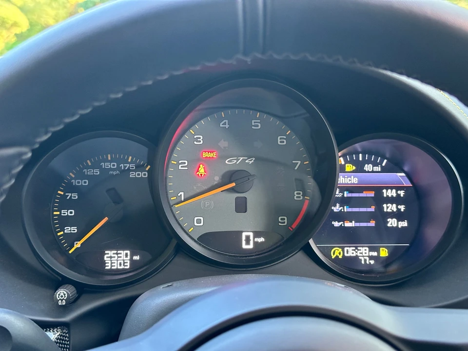2021 Porsche 718 Cayman GT4 - Image 15 of 19