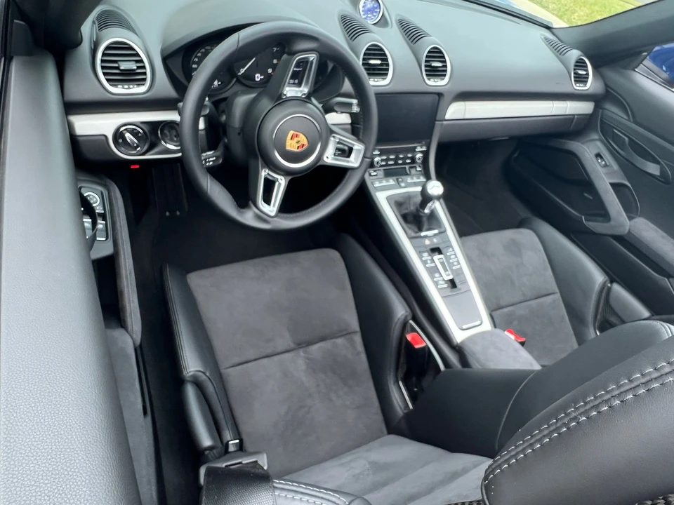 2021 Porsche 718 Boxster Spyder - Image 11 of 13