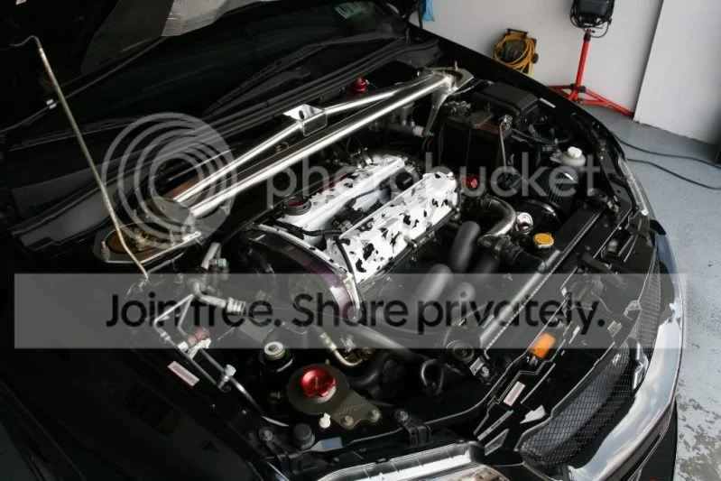Mitsubishi Lancer Evolution IX 8th Gen - Image 10 of 13