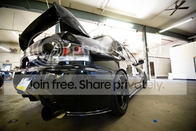 Mitsubishi Lancer Evolution IX 8th Gen - Image 5 of 13
