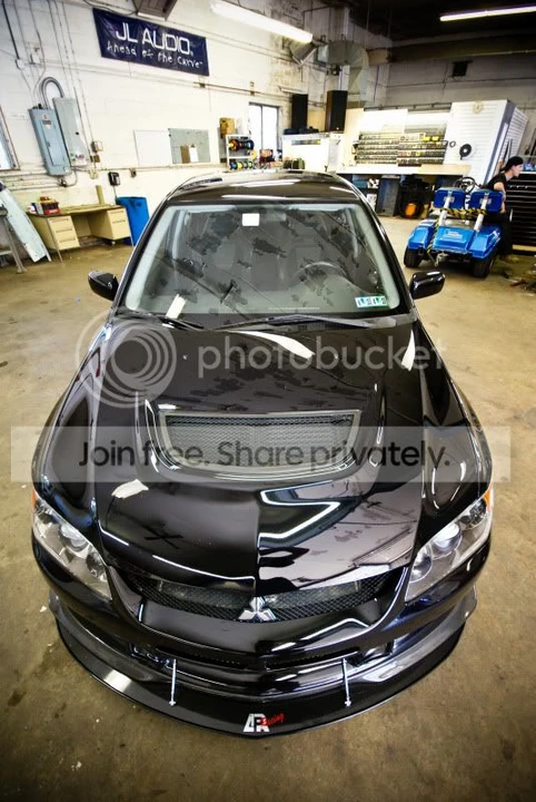 Mitsubishi Lancer Evolution IX 8th Gen - Image 7 of 13