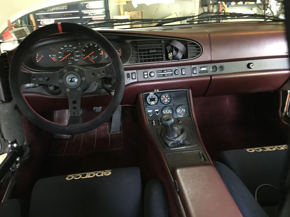 1989 Porsche 944 Turbo - Image 4 of 8