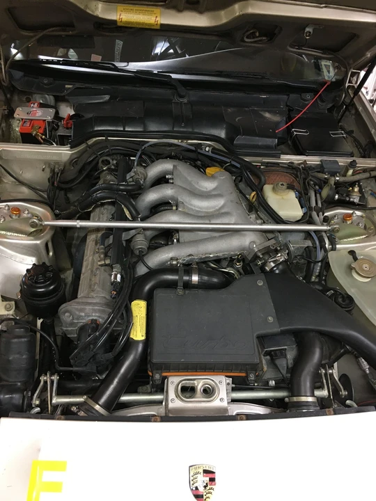 1989 Porsche 944 Turbo - Image 3 of 8