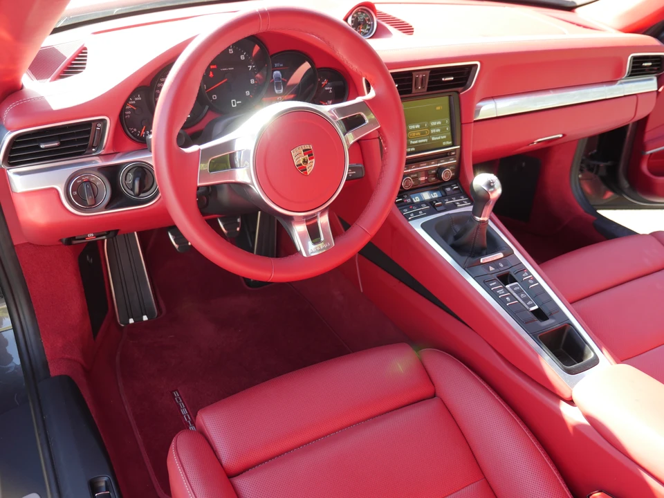 2013 Porsche 991 Carrera - Image 2 of 4