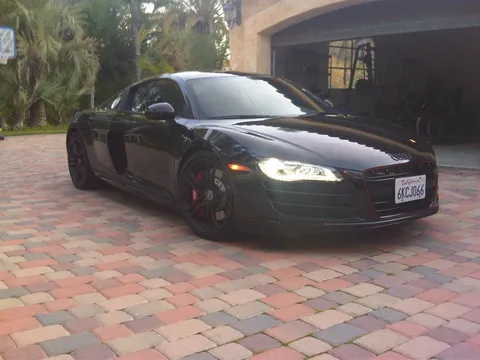 2010 Audi R8 V10