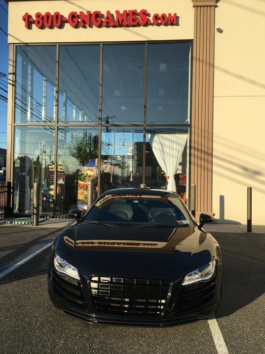 2011 Audi 42 R8 - Image 7 of 14