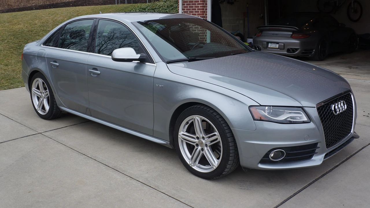 2010 Audi B8 S4 - Image 2 of 8