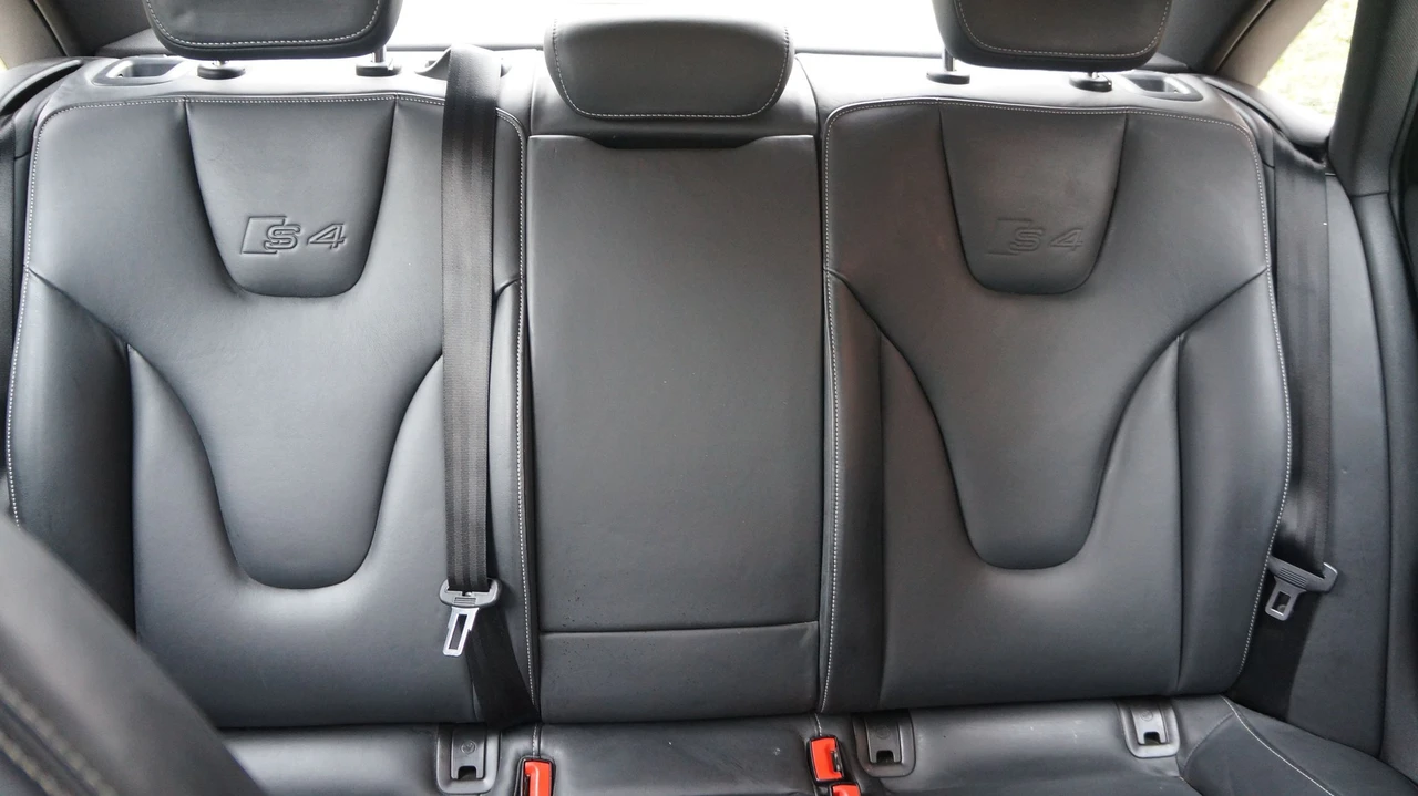 2010 Audi B8 S4 - Image 7 of 8