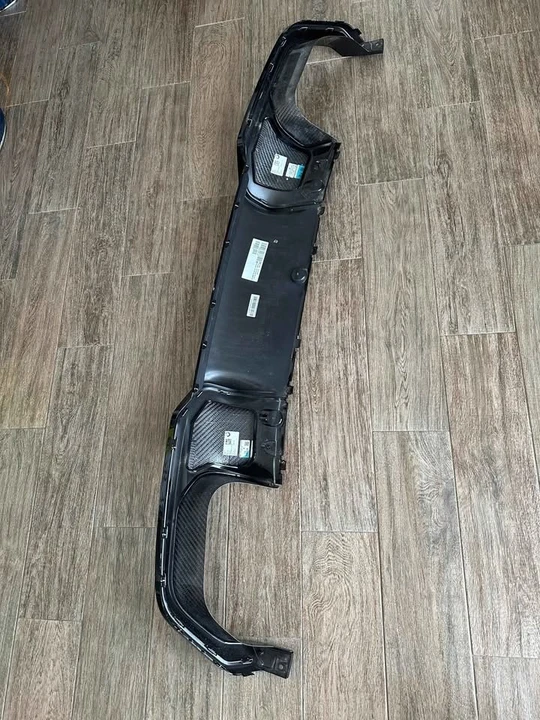 Parts & Memorabilia Bodywork - Image 2 of 7