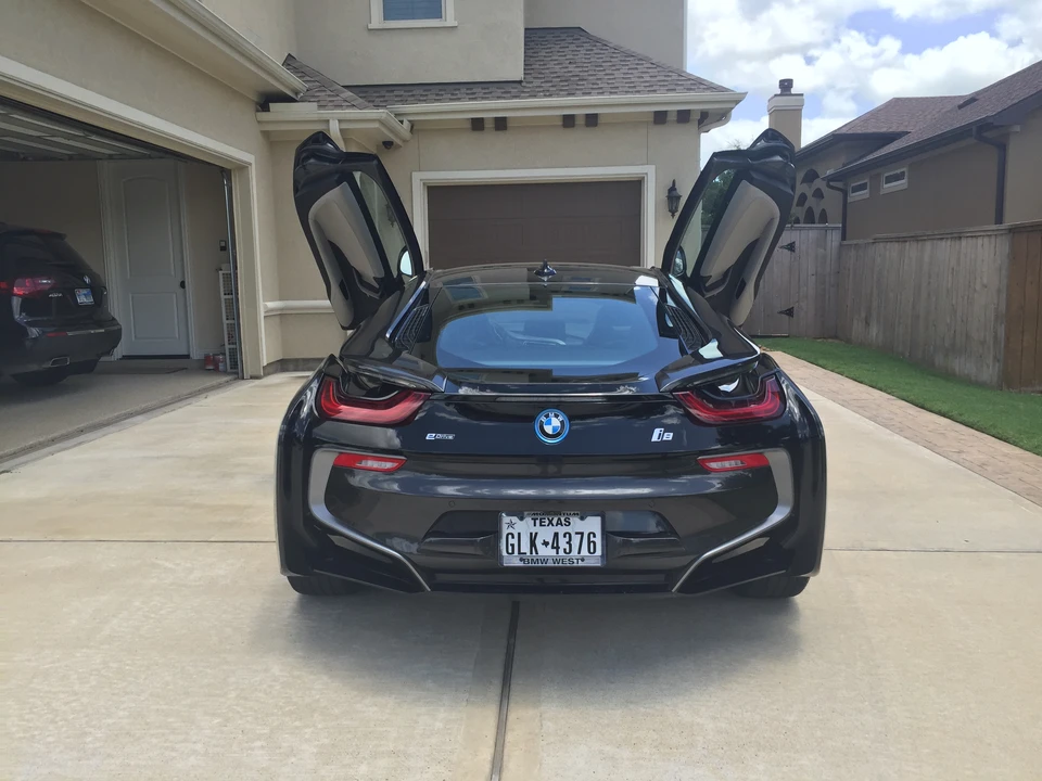 2015 BMW i8 - Image 6 of 6
