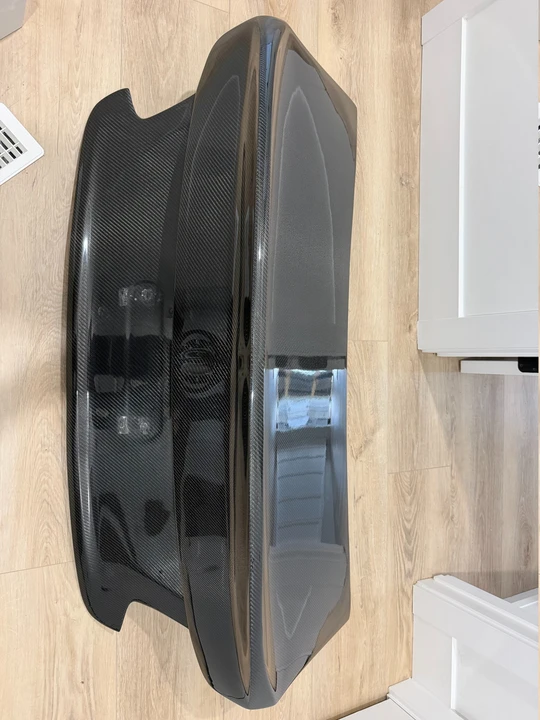 Parts & Memorabilia Bodywork - Image 2 of 3