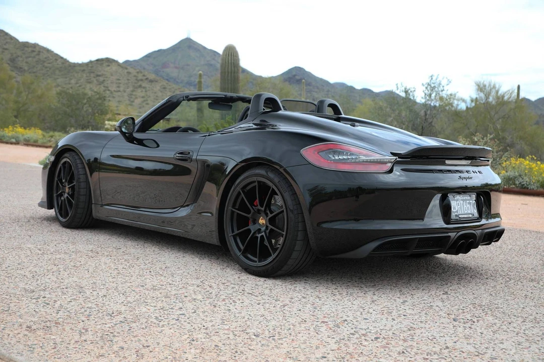 2016 Porsche 981 Boxster Spyder - Image 10 of 14