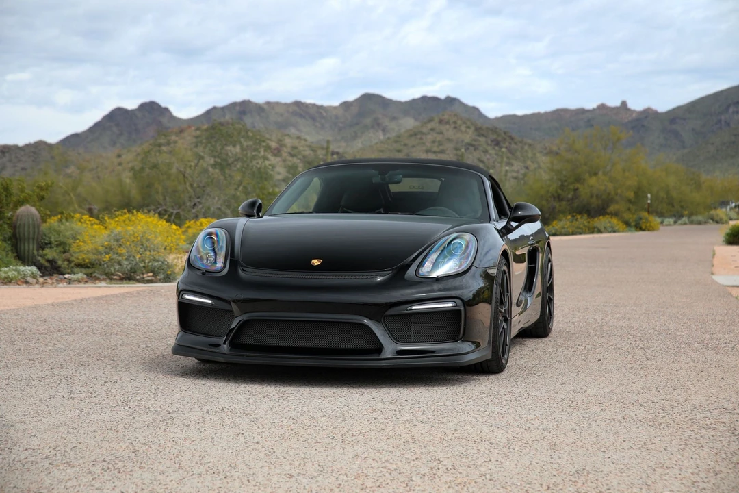 2016 Porsche 981 Boxster Spyder - Image 14 of 31
