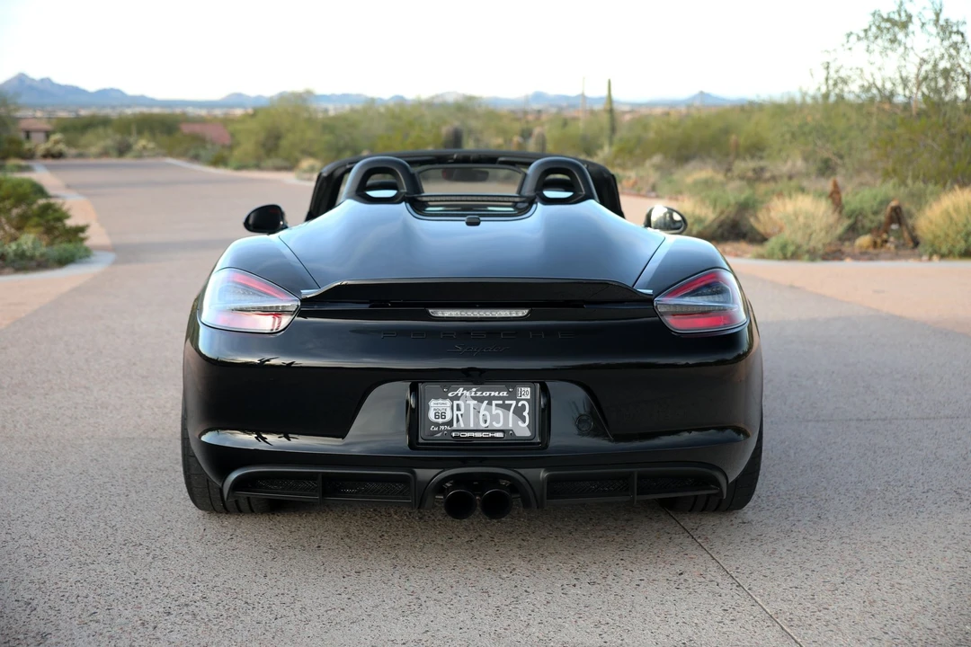 2016 Porsche 981 Boxster Spyder - Image 23 of 31