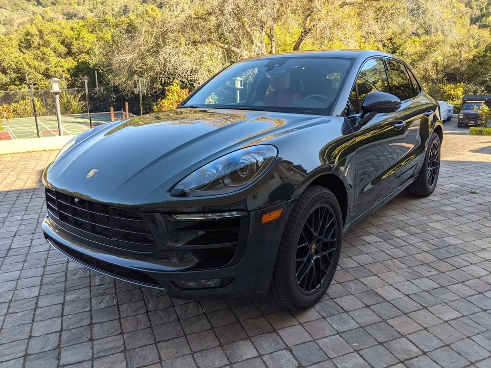 2017 Porsche Macan GTS - Image 3 of 14