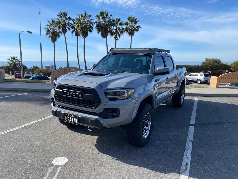 2017 Toyota Tacoma 3rd Gen - Image 2 of 9