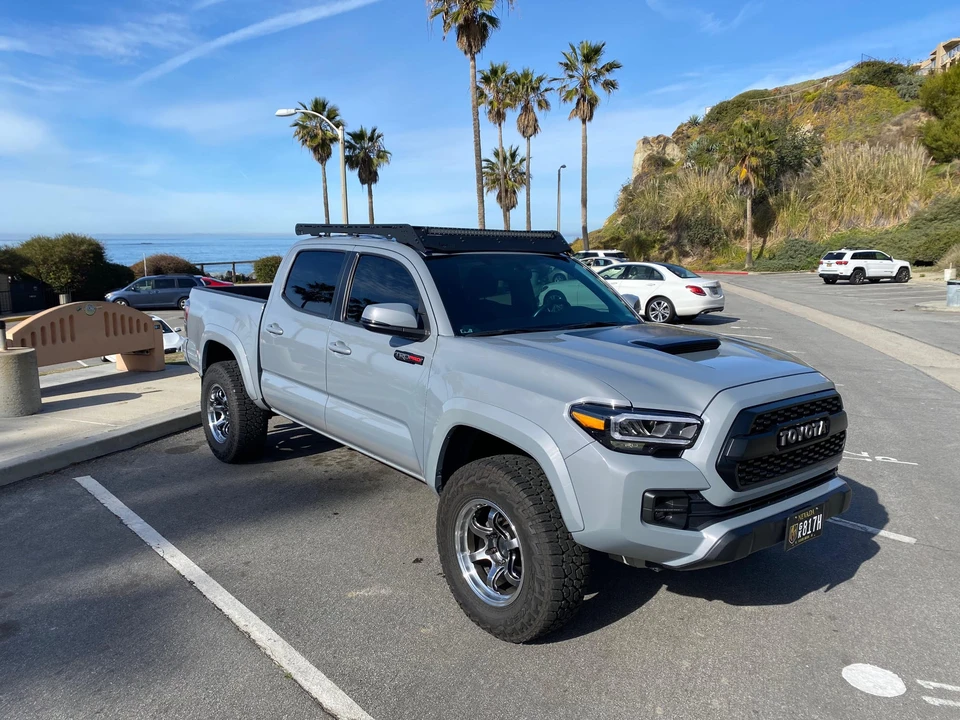 2017 Toyota Tacoma 3rd Gen - Image 6 of 9
