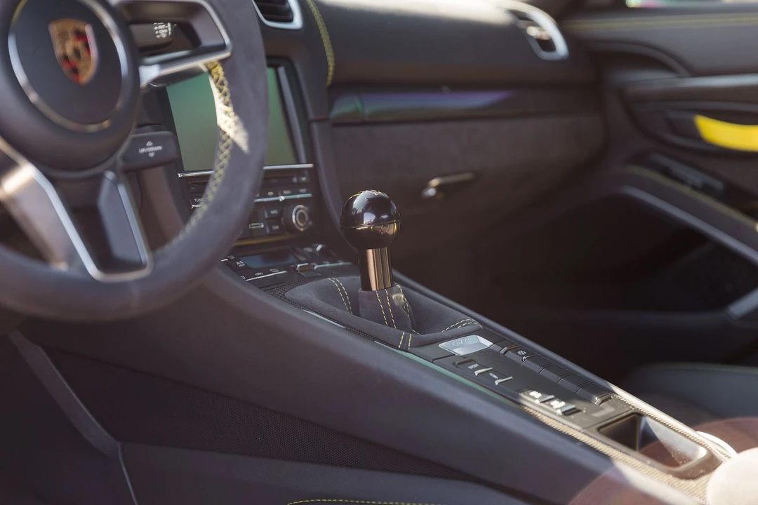 2016 Porsche 981 Cayman GT4 - Image 12 of 12