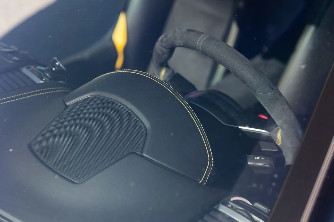 2016 Porsche 981 Cayman GT4 - Image 9 of 12