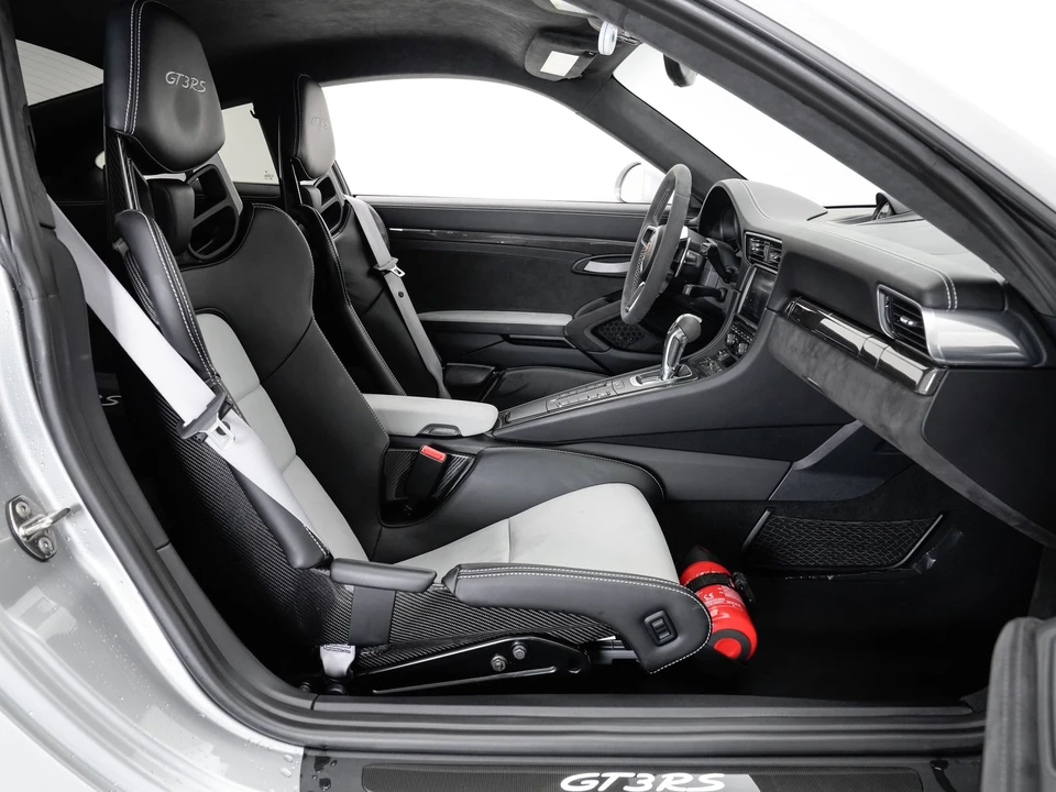 2016 Porsche 991 GT3 RS - Image 27 of 31