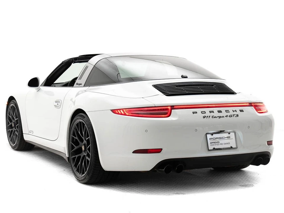 2016 Porsche 991 Targa 4 GTS - Image 5 of 31