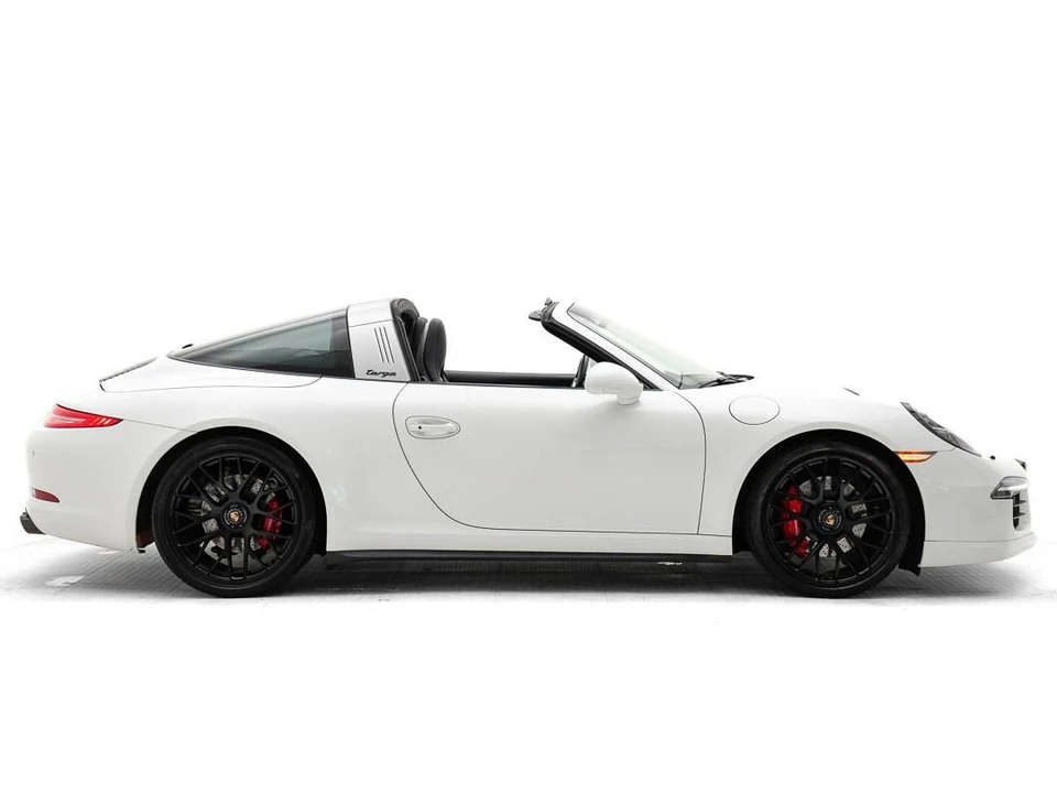 2016 Porsche 991 Targa 4 GTS - Image 8 of 31