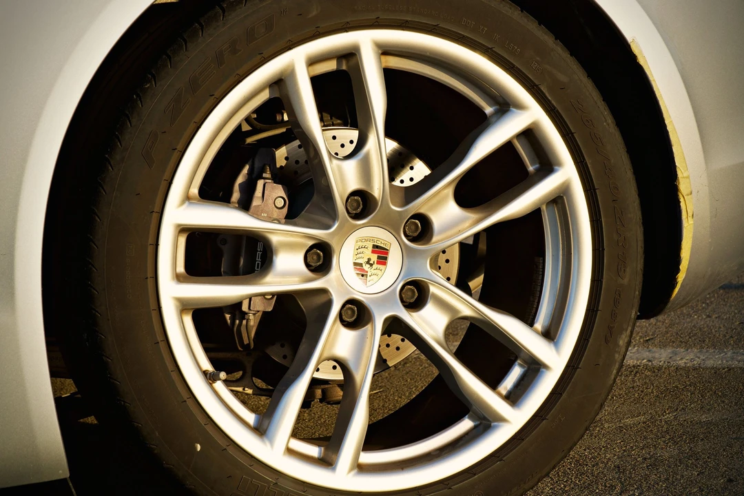 2016 Porsche 981 Boxster - Image 18 of 29
