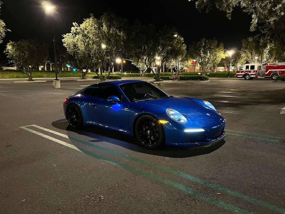2017 Porsche 991 Carrera - Image 16 of 18