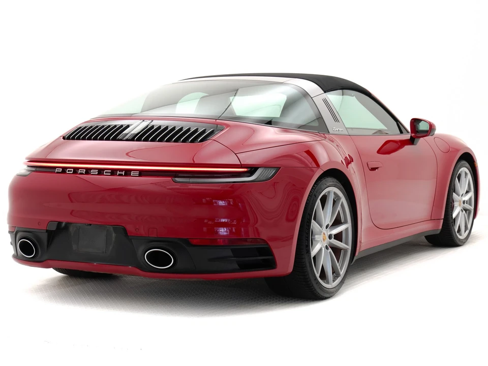 2021 Porsche 992 Targa 4 & 4S - Image 11 of 31