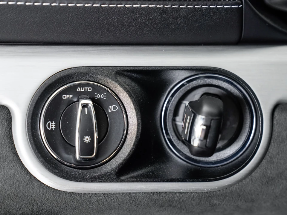 2022 Porsche 718 Cayman - Image 17 of 31