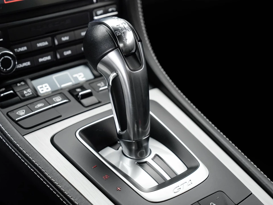 2022 Porsche 718 Cayman - Image 24 of 31