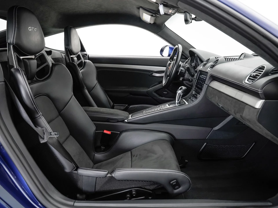2022 Porsche 718 Cayman - Image 28 of 31