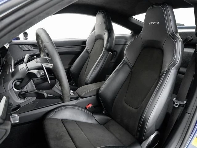 2022 Porsche 992 GT3 - Image 15 of 31