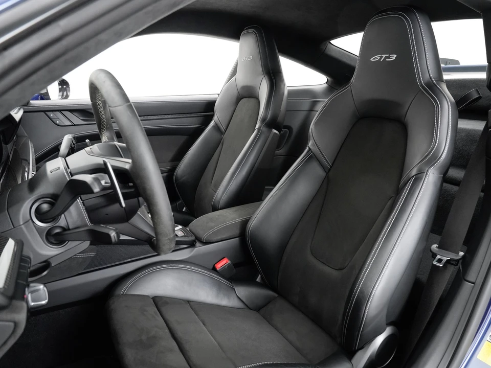2022 Porsche 992 GT3 - Image 15 of 31