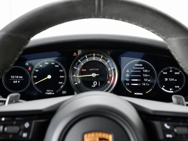 2022 Porsche 992 GT3 - Image 17 of 31