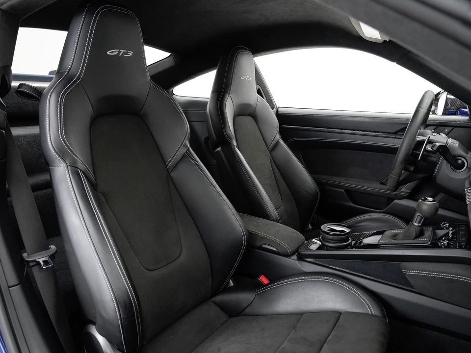 2022 Porsche 992 GT3 - Image 26 of 31