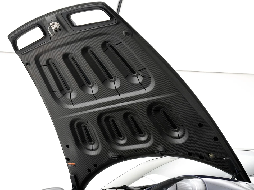 2022 Porsche 992 GT3 - Image 28 of 31