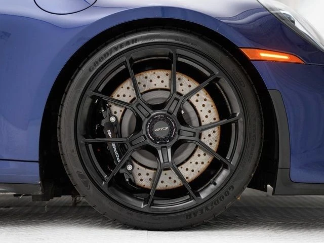 2022 Porsche 992 GT3 - Image 9 of 31