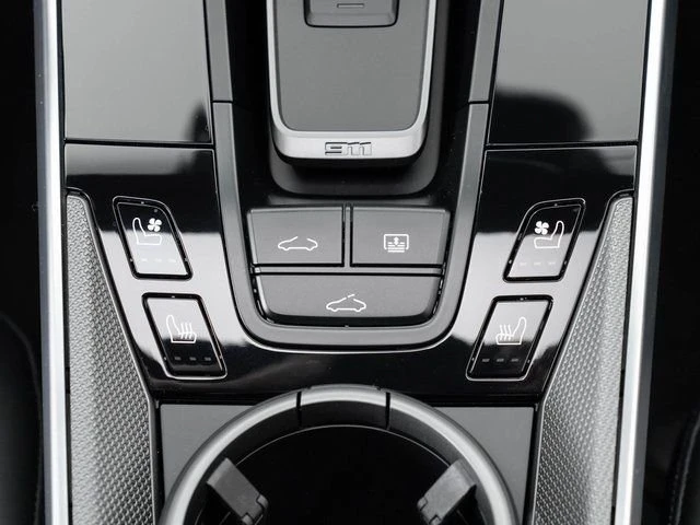 2023 Porsche 992 Turbo - Image 16 of 31