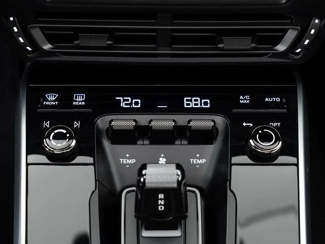 2023 Porsche 992 Turbo - Image 9 of 31