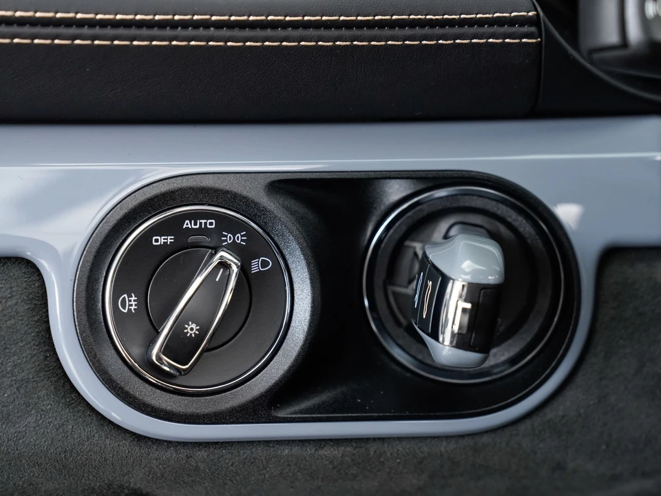 2023 Porsche 718 Boxster Spyder - Image 21 of 31