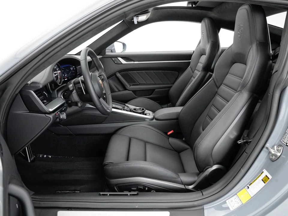 2023 Porsche 992 Turbo - Image 14 of 31